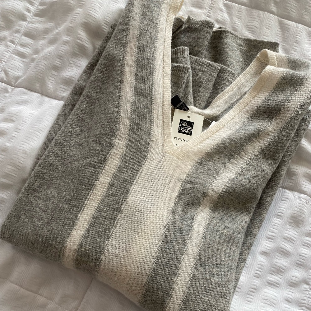 Grey & White sweater